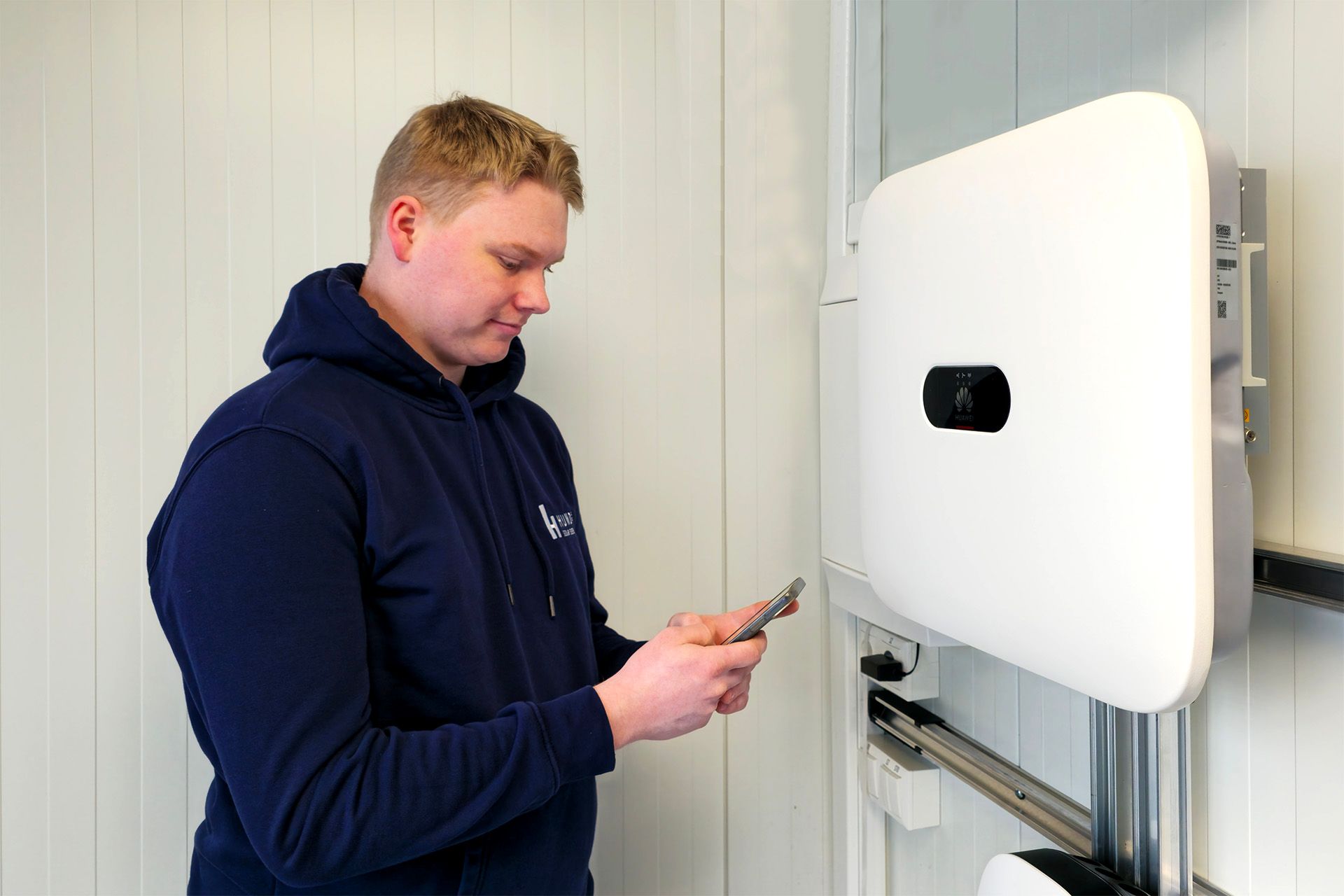 Elektriker-Elektroniker_1920x1280